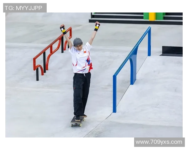 北京滑板队在世界攀岩锦标赛中以64分稳居积分榜首位