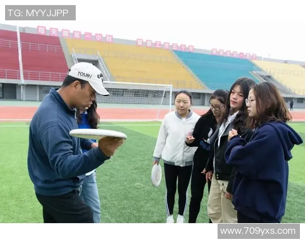 深圳飞盘队进攻战术深度分析与实战应用探讨